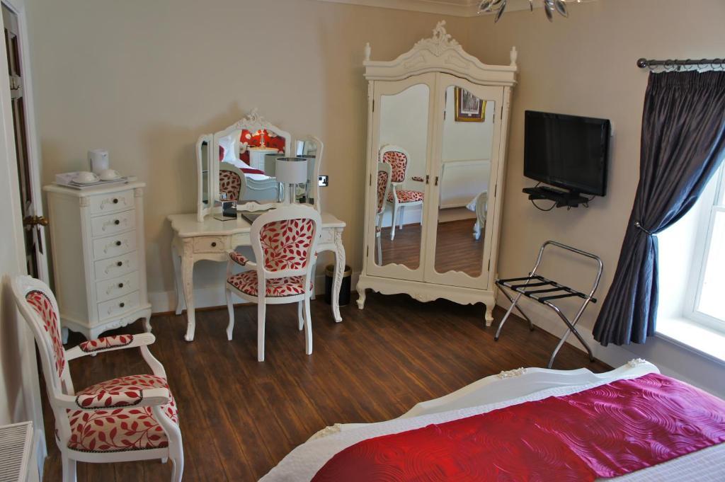 High Dalby House & Cottages Levisham Room photo