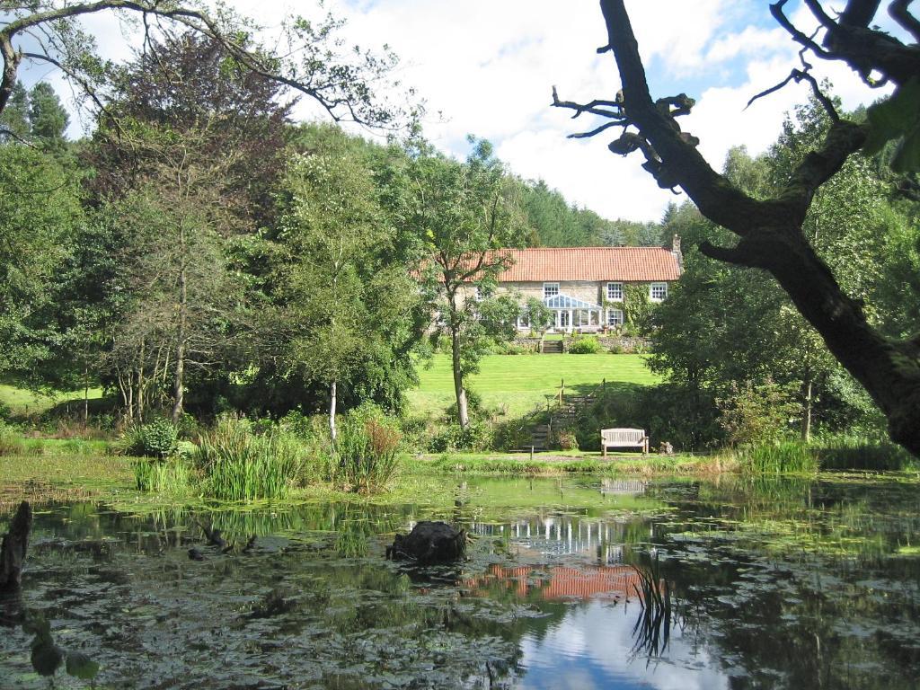 High Dalby House & Cottages Levisham Exterior photo